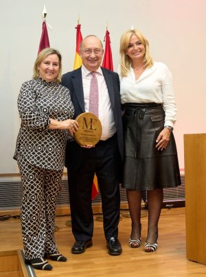 Sanidad recibe el premio New Medical Economics por la Estrategia de atención sanitaria centrada en la persona