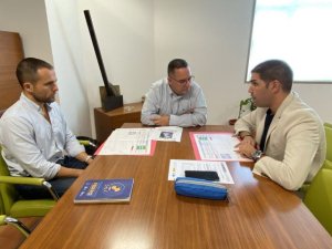 La Frontera estudia ceder al Gobierno la planta alta de su Escuela Infantil para alumnado de 2 a 3