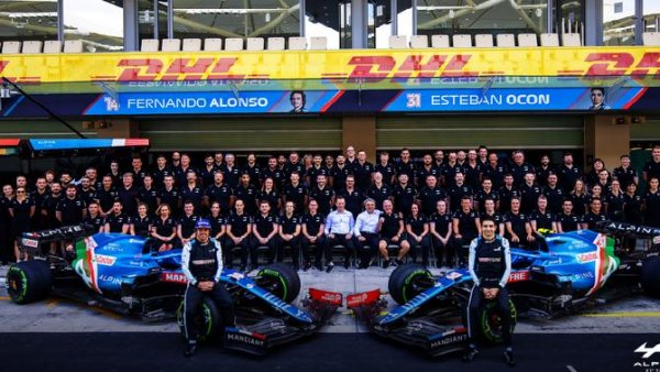 Alpine F1, equipo de Fernando Alonso, rescinde con su director ejecutivo