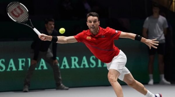 Espa&ntilde;a supera a Rumania y se clasifica para la fase final de la Copa Davis