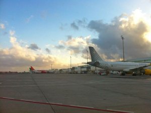 El Gobierno de Canarias pide la suspensi&oacute;n de la orden para privatizar las torres de control a&eacute;reo