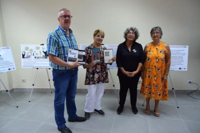 G&aacute;ldar: Las actividades del D&iacute;a de las Bibliotecas arrancan con la inauguraci&oacute;n de la exposici&oacute;n sobre las mujeres palestinas