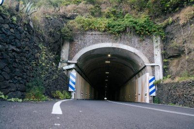 La Gomera: Regulación puntual del tráfico en el Túnel de la Cumbre por trabajos de limpieza