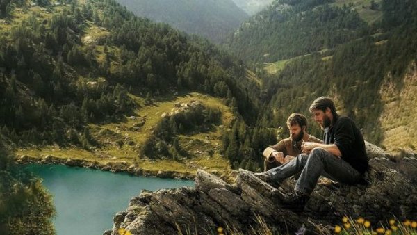 &lsquo;Las ocho monta&ntilde;as&rsquo;, una historia de amistad verdadera con la que culmina el ciclo &lsquo;Tiempo de memoria&rsquo;