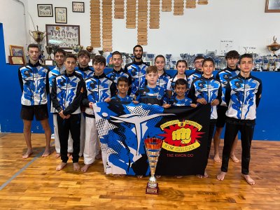 El Kim G&aacute;ldar logra 16 medallas y el tercer puesto por equipos en el Open Taekion