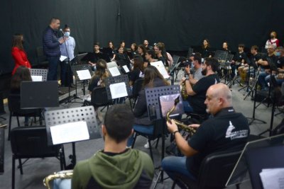 Guía: Emisión de la inauguración del nuevo espacio de ensayo de la Banda Municipal y el Concierto de las Escuelas Artísticas