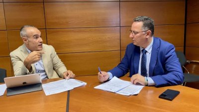 Educaci&oacute;n y el Comisionado del REF trabajan ya para formar a los alumnos sobre la fiscalidad especial de Canarias