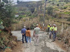 Teror: El Ayuntamiento rehabilita dos caminos vecinales en El Álamo y El Hoyo