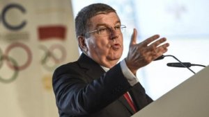 Bach: "Las sanciones son la consecuencia de la violaci&oacute;n de las reglas ol&iacute;mpicas"