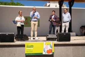 G&aacute;ldar: Barrial hace historia, arranque multitudinario del Mercadillo con ambiente imparable
