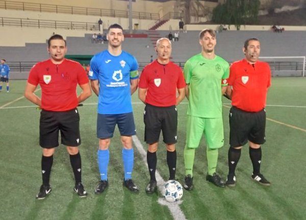 Fútbol 1ª Regional: (0-0) Empate entre el San Antonio y el San Isidro. Borja Vega, portero visitante, paró un penalti