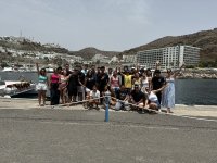 Varias decenas de j&oacute;venes de La Aldea participan en la traves&iacute;a mar&iacute;tima &lsquo;Paseo en catamar&aacute;n&rsquo;
