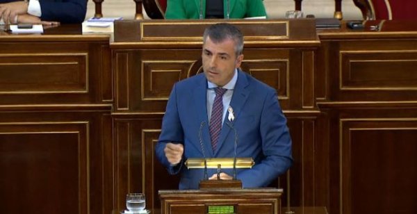 Manuel Domínguez reclama “igualdad de trato” para Canarias durante su intervención en el Senado