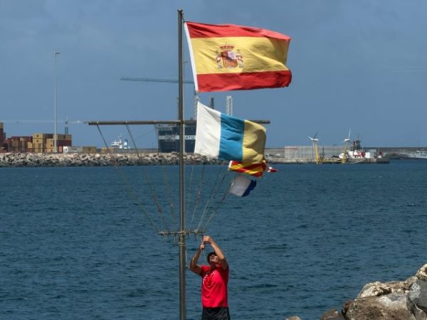 Vela Latina Canaria: La quinta jornada del Campeonato Aguas de Teror queda aplazada por las fuertes condiciones de viento en la bah&iacute;a capitalina