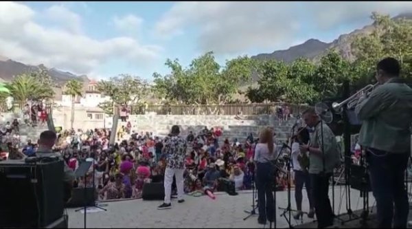 Éxito total en la celebración del Carnaval de Día de La Aldea de San Nicolás