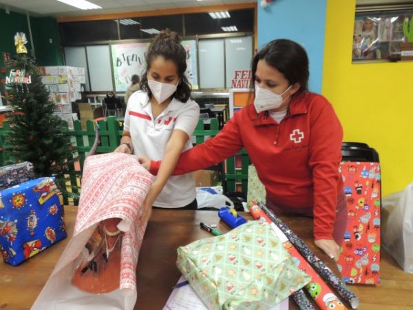 Cruz Roja Juventud quiere lograr juegos y juguetes para más de 1.500 niños y niñas de toda Canarias