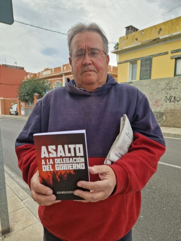 La Casa-Museo León y Castillo acoge la presentación de ‘Asalto a la Delegación del Gobierno’, novela de Jesús Nicolás Socorro