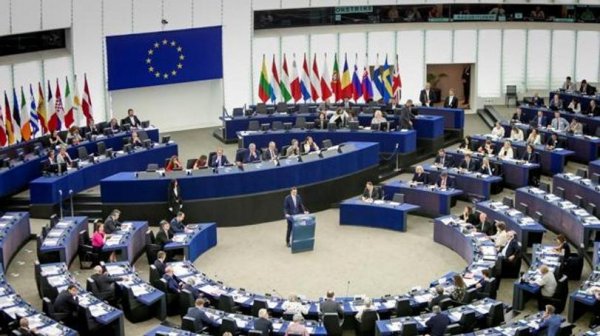 El pleno del Europarlamento debatió sobre el deporte y la Superliga