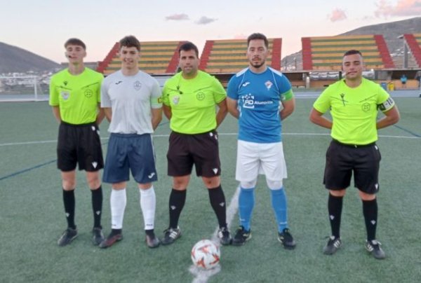 F&uacute;tbol 1&ordf; Regional: El San Isidro consum&oacute; su revancha y derrot&oacute; con autoridad al San Antonio (3-0)