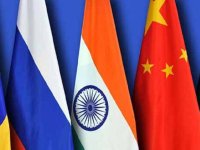 Art&iacute;culo de opini&oacute;n: &iquest;Rusia deber&iacute;a haber invitado a China e India a unirse al mismo tiempo a las conversaciones sobre seguridad euroasi&aacute;ticas?