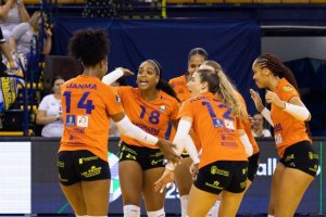 Voleibol femenino: Hidramar Gran Canaria evidencia una mejoría en su juego pero cae en Menorca 3-2