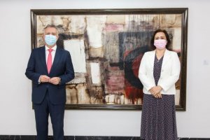 Ángel Víctor Torres recibe a la embajadora de España en Mauritania, Miriam Álvarez de la Rosa