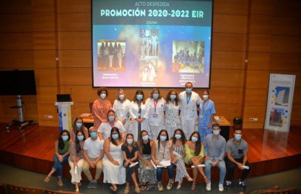 El Insular-Materno Infantil ha homenajeado a los especialistas de Enfermería que finalizaron su etapa de residentes