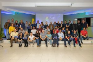 Los equipos formados por Sacha Lobenstein y Carlos González y Elena Rosa y Bruno Hernández triunfan en el Open FotoSub de Sardina