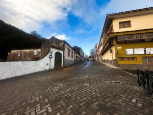 Valleseco termina la transformación de la vía principal en la nueva Zona Comercial Abierta (ZCA)