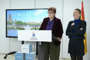 Bienestar Social lleva a 600 mayores a Murcia a trav&eacute;s del programa Canarias se mueve