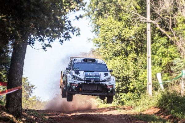 Automovilismo: Rogelio Peñate, implacable en el Rally Trans Itapúa, en Paraguay