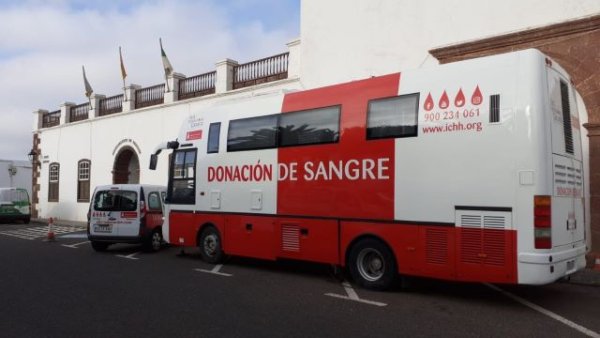 El ICHH comienza una campaña de donación de sangre en Teguise