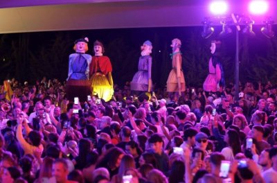 G&aacute;ldar: Los Papahuevos de San Isidro ampl&iacute;an su presencia en la isla visitando la Calle Triana y Ag&uuml;imes