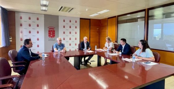La Cámara y el Cabildo de La Gomera hacen balance de los buenos resultados de la Delegación en la isla