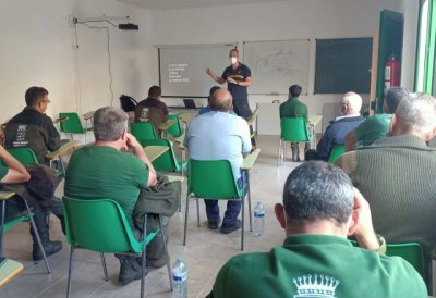 La Gomera: El Cabildo intensifica la formaci&oacute;n a personal de Medio Ambiente sobre actuaciones ante incendios urbano-forestal