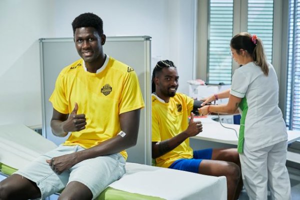 Voleibol: El CV Guaguas pasa los reconocimientos m&eacute;dicos en Hospitales San Roque