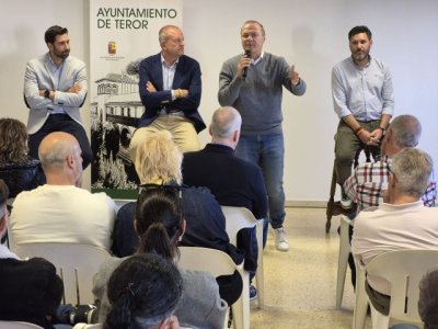 El Cabildo licita por 3,5 millones las obras para mejorar el trazado y el ancho de la carretera de San José del Álamo