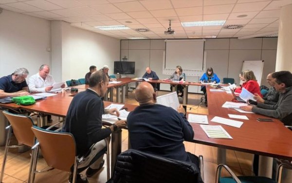 Sanidad regularizará como interinos a más de 7000 profesionales eventuales que se incorporarán a plantilla orgánica
