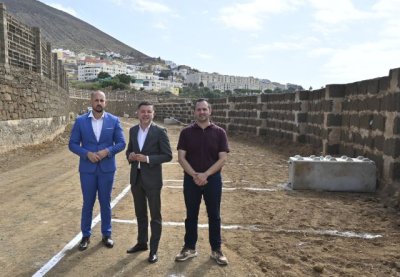 G&aacute;ldar habilita un nuevo aparcamiento en la calle El Burrero ante el inicio de las obras en la cancha del Saulo Tor&oacute;n, que arranca el lunes