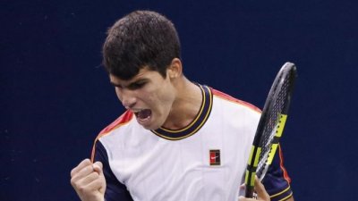 Alcaraz, mayor progresi&oacute;n y uno de los 10 que estrenan triunfo