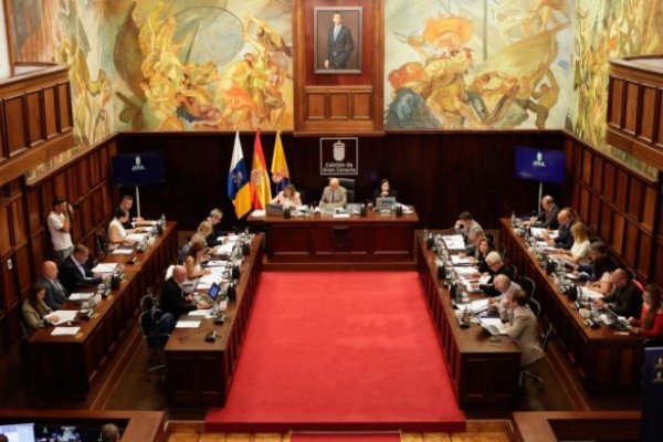 El Cabildo de Gran Canaria aprueba una declaración institucional para que el Rally Islas Canarias sea declarado acontecimiento de interés público