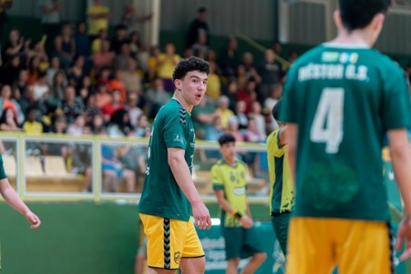 Balonmano: Un gol de Álvaro Díaz con el tiempo cumplido certifica la segunda victoria del Atlantec Gáldar