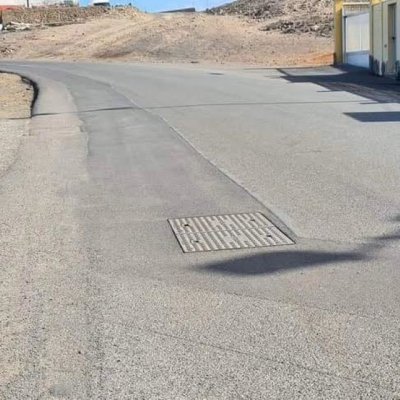 G&aacute;ldar: Carretera hundida por zanja en el Agujero-G&aacute;ldar