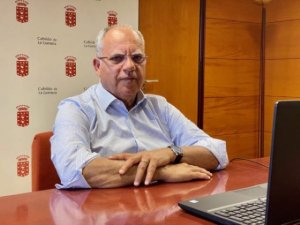 Art&iacute;culo de opini&oacute;n: 'Un pacto olvidado', por Casimiro Curbelo