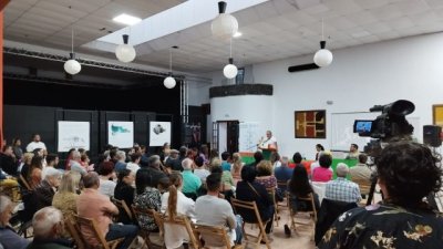 Evelia Garc&iacute;a: &ldquo;La Plataforma del Municipio de Har&iacute;a se presenta con un equipazo para llevar a Har&iacute;a a primera divisi&oacute;n&rdquo;
