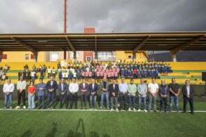 El Cabildo de Gran Canaria y el Ayuntamiento de Gáldar inauguran la renovación del Estadio de Barrial con una inversión de 831.126 euros