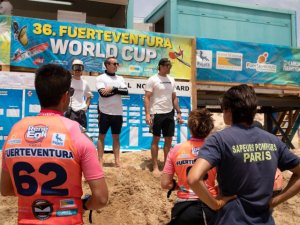 Windsurf: Arranca el primer día de competición oficial de Wingfoil con la modalidad de Freefly-Slalom