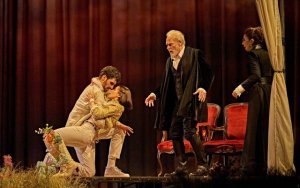 El elenco de ‘La discreta enamorada’ celebra un encuentro con el público previo a las dos funciones en el Cuyás