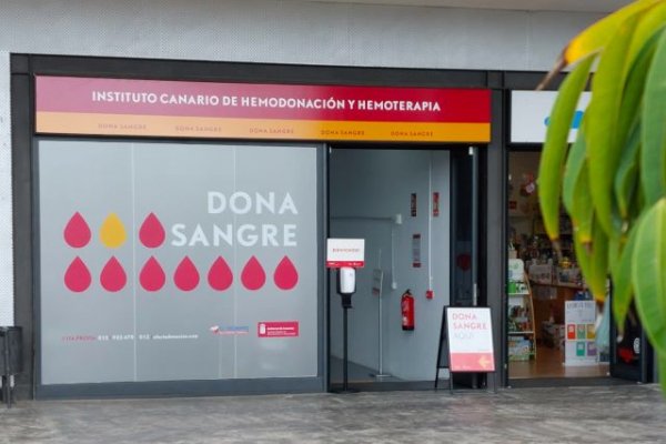 El ICHH mantiene operativo el punto fijo de donación de sangre en el MC El Trompo