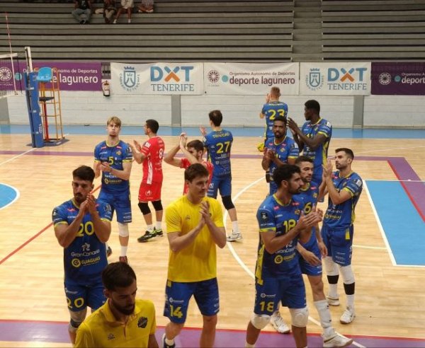 Voleibol: El CV Guaguas se proclama Subcampeón en el Torneo Internacional de Santa Cruz de Tenerife tras Vencer al San Roque